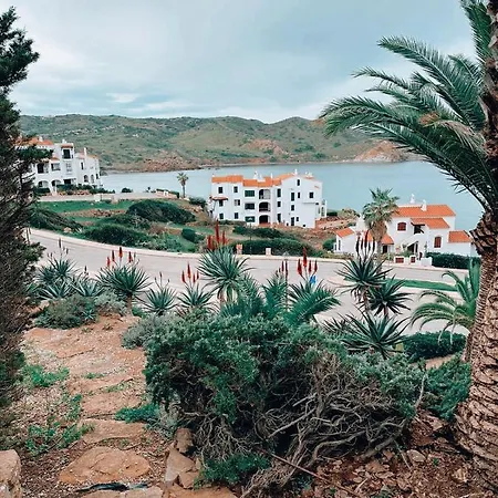 Sa Caseta De Fornells * 埃斯·梅卡达尔